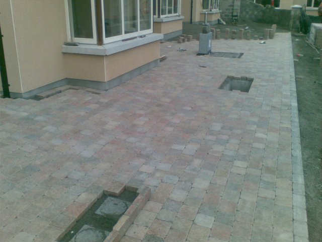 photo1.jpg